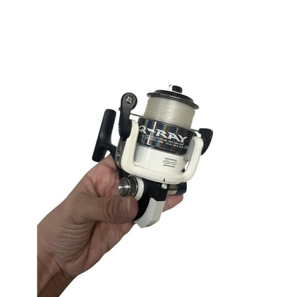 Quantum Fishing Q-Ray QRS-20 Spinning Reel Fishing Good Used Condition - Picture 4 of 10